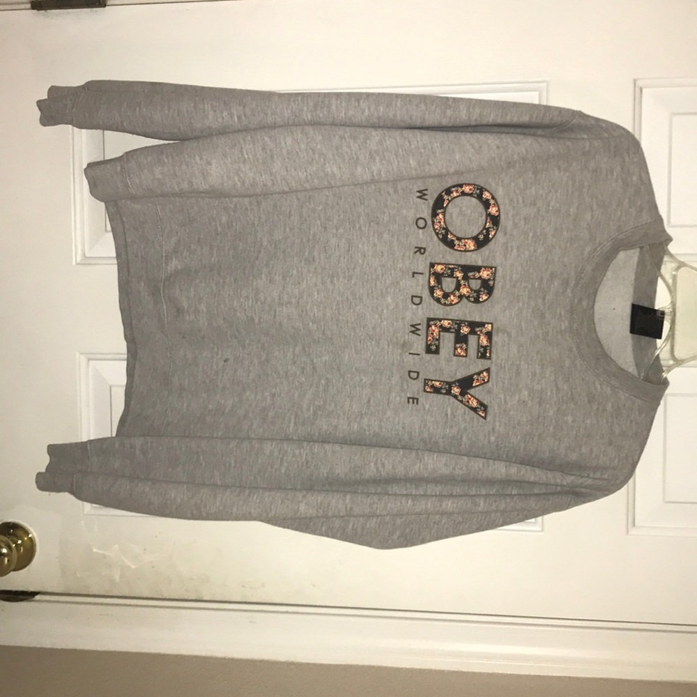 Obey crew neck